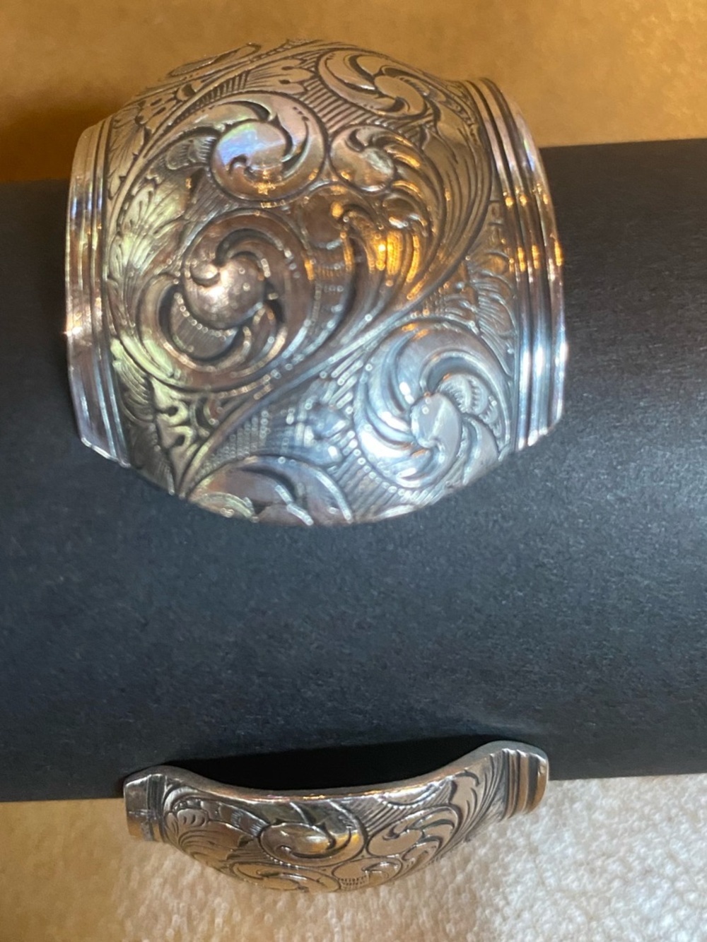 THOMAE 925 Sterling Silver Vintage Cuff Bracelet with Leaves Scrollwork 47 grams - Picture 6 of 8